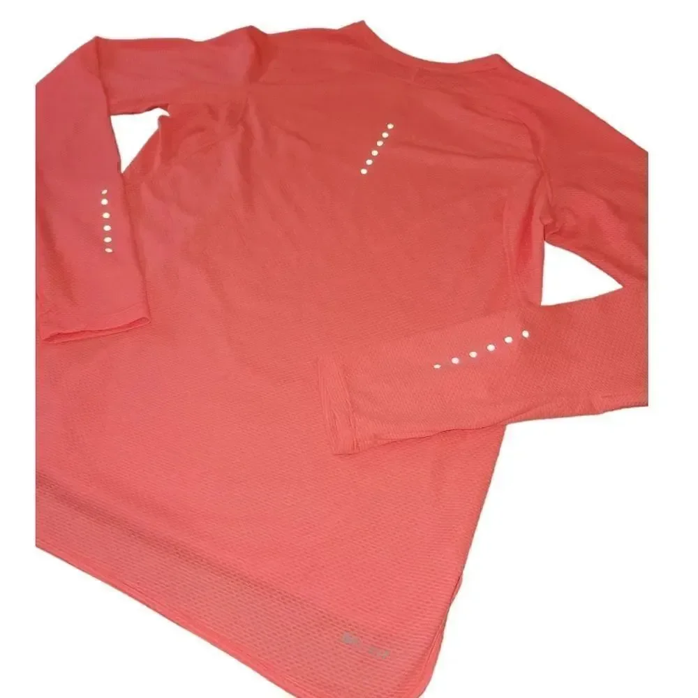 NWOT Nike AeroReact Women's Running long sleeve shirt M